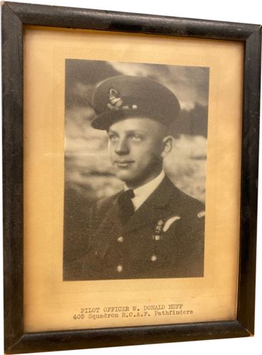 Lot # 41.10 Photograph of Pilot Officer W. Donald Huff